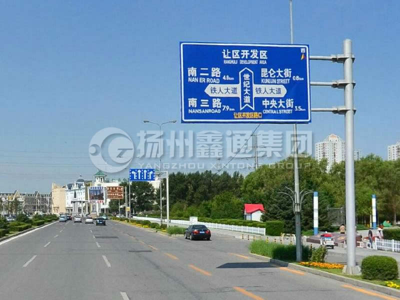 BZG-004，交通標(biāo)志桿，鍍鋅交通標(biāo)志桿
