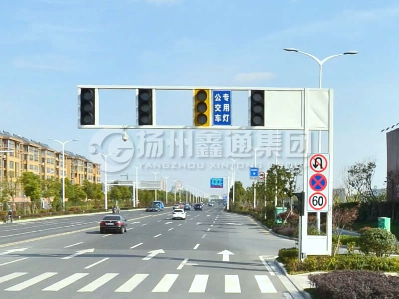 XHDG-024，框架信號(hào)燈桿，揚(yáng)州信號(hào)燈桿